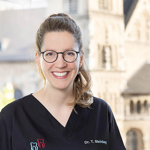 Dr. Therese Steinberg